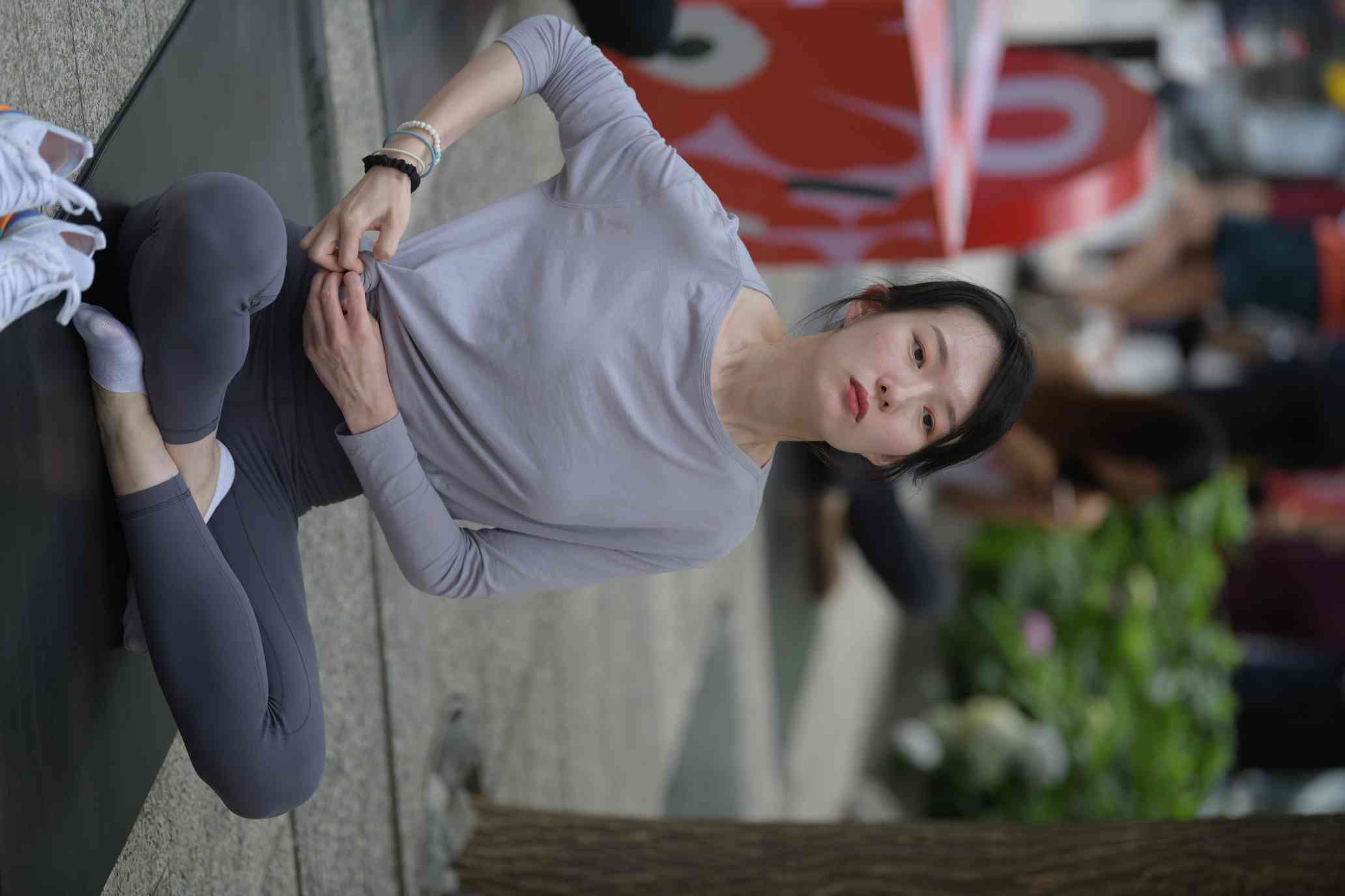 图片[4]-做瑜伽的小女人【75P】04023-哈哈图库