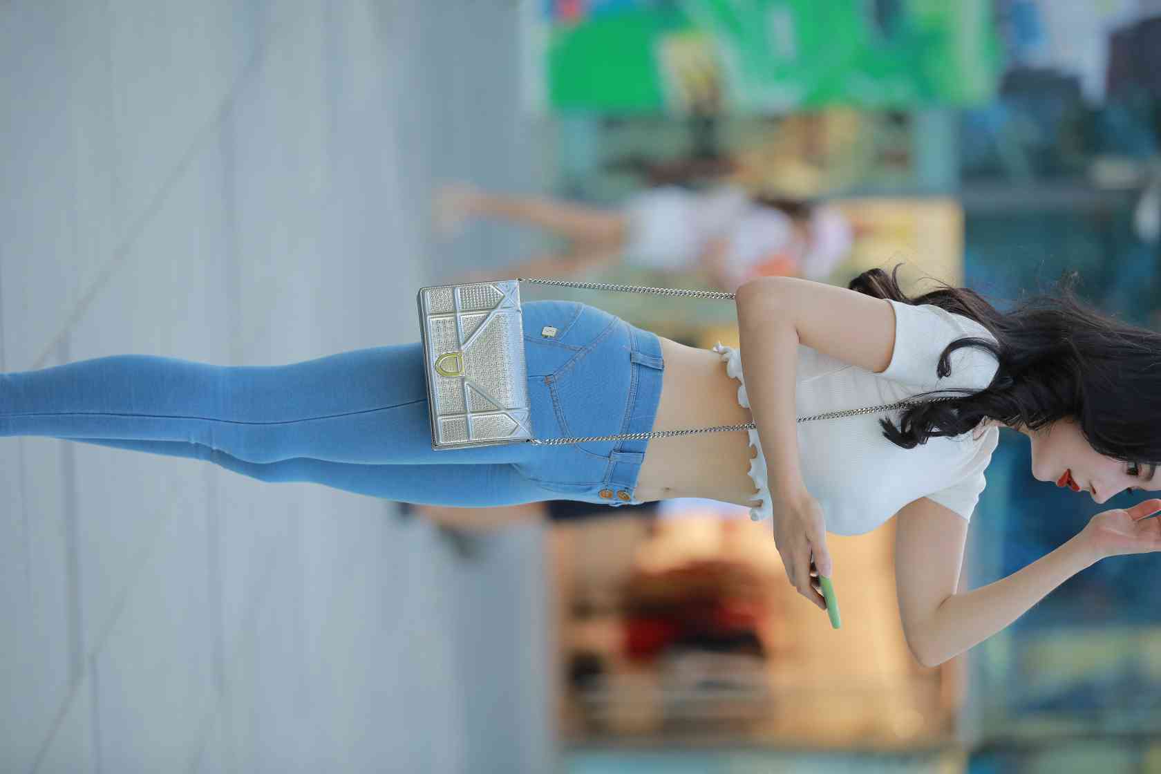 图片[3]-非常漂亮的紧身牛仔裤女孩【115P】04016-哈哈图库