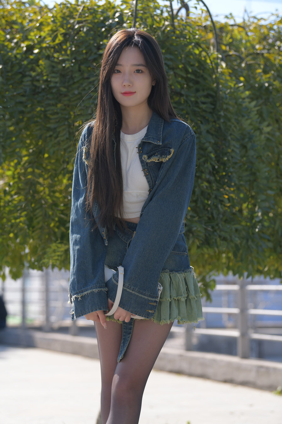 J3414 750P-16.9GB-哈哈图库
