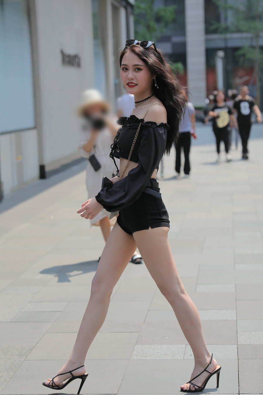 J1364 285P4V-14.0GB-哈哈图库