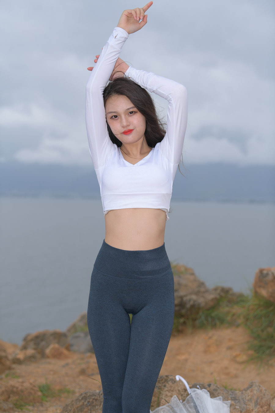 图片[2]-深蓝色瑜伽裤甜美女孩 J1320 514P2V-17.5GB-哈哈图库