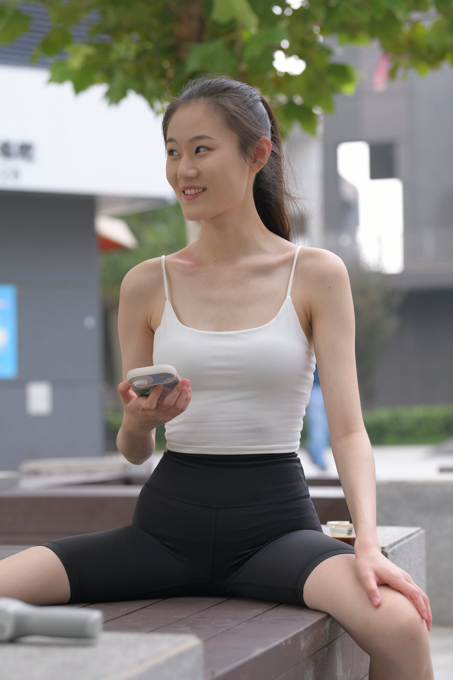 J3421 651P-13.2GB-哈哈图库