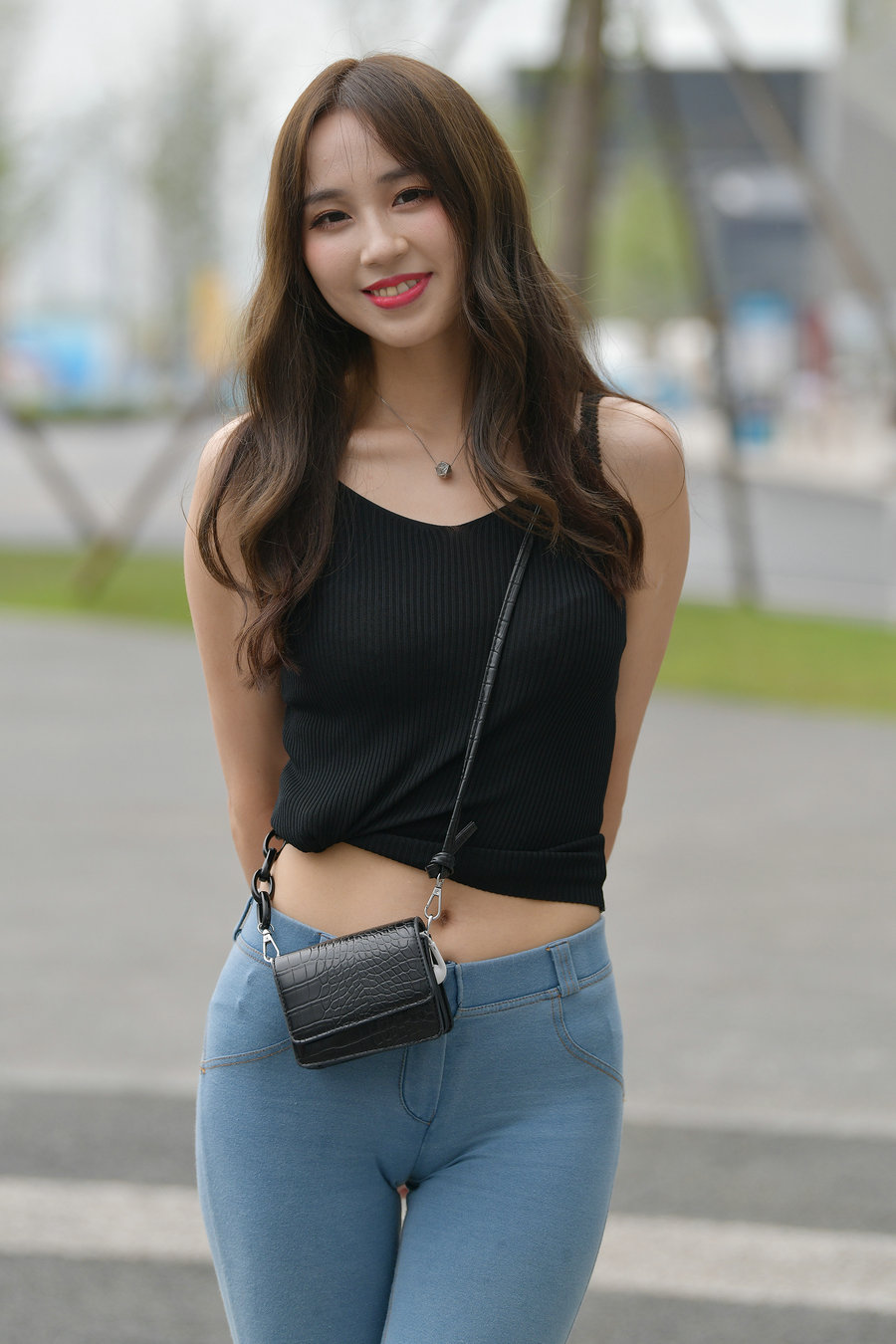 紧身牛仔裤女孩J3808 276P-3.31GB-哈哈图库