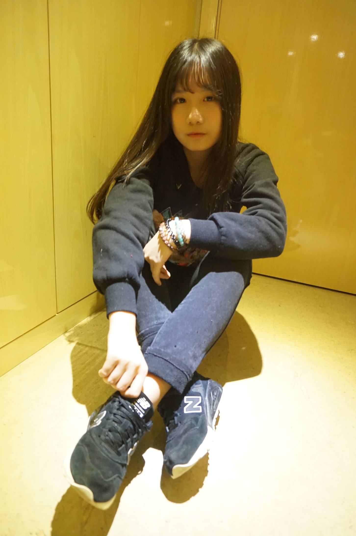 图片[2]-齐刘海的长发女孩【70P】20016-哈哈图库