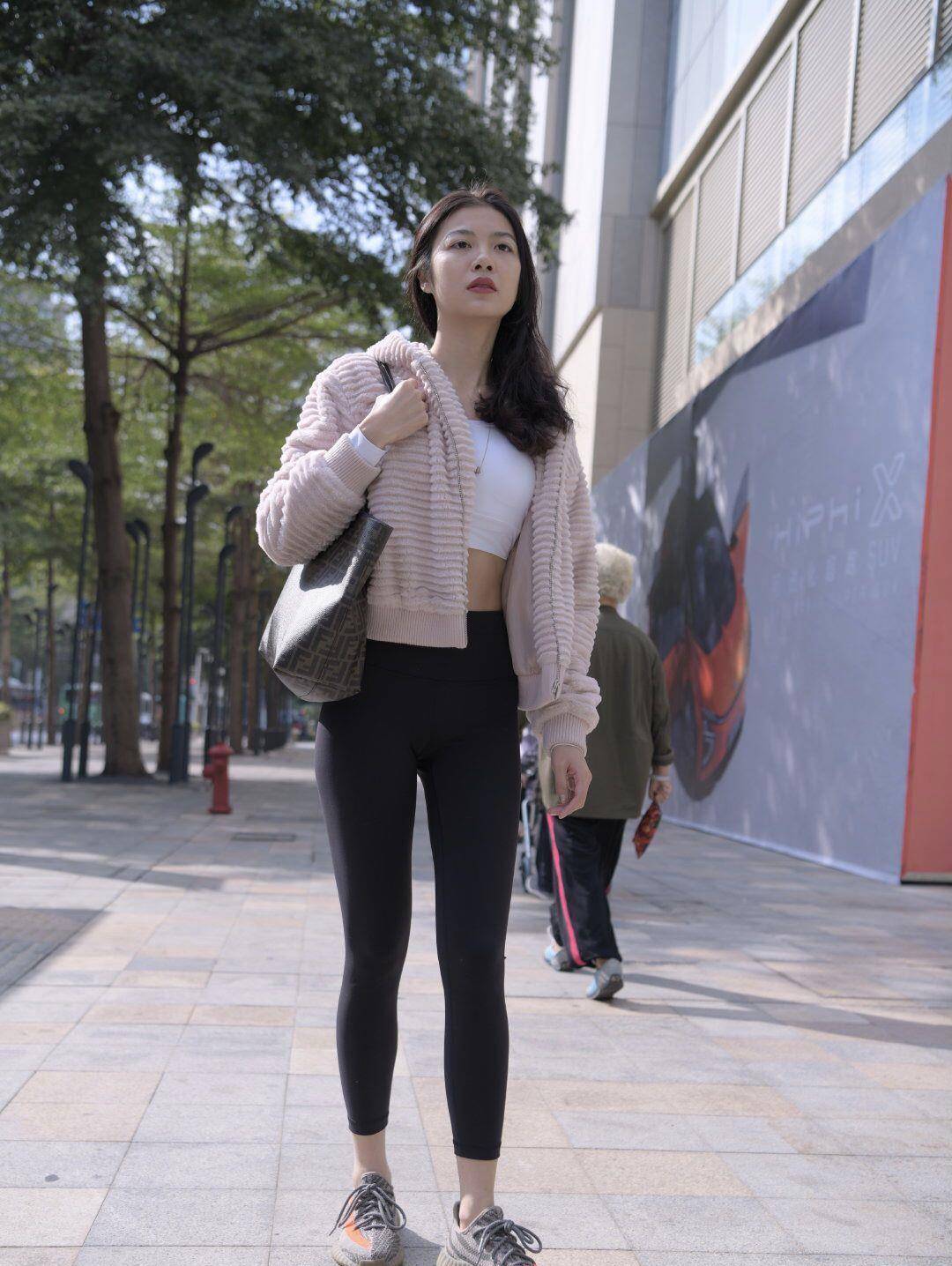 图片[2]-逛街的紧身瑜伽裤女孩 J1455 411P2V-26.6GB-哈哈图库
