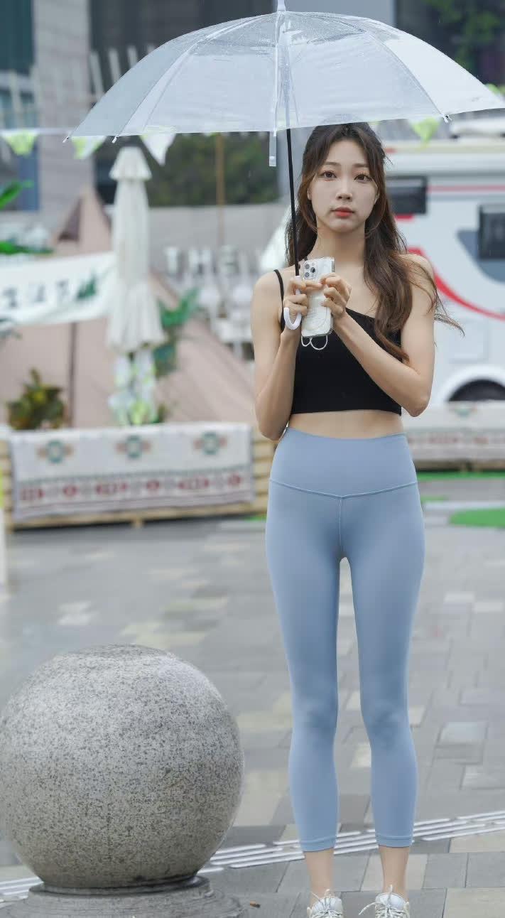 图片[2]-大眼睛瑜伽裤女孩J2903 988P8V-37.6GB-哈哈图库