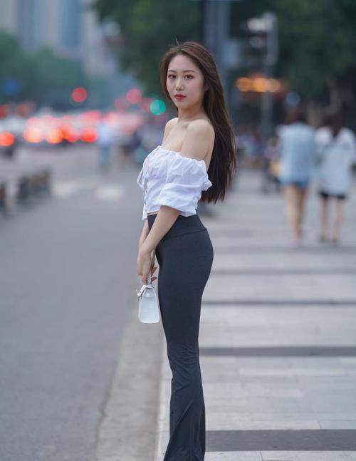 图片[3]-身材非常哇塞的瑜伽裤女孩  J1333 521P6V-21.6GB-哈哈图库