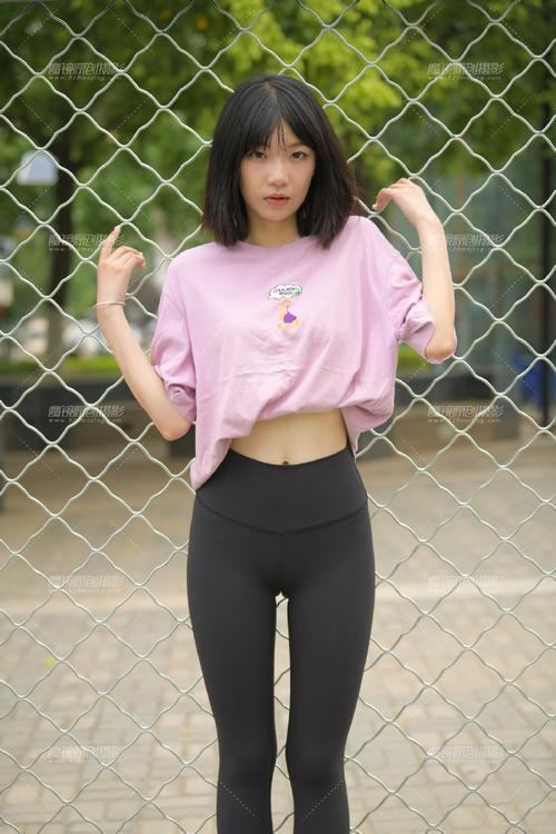 图片[5]-穿瑜伽裤打篮球的大三女孩J2198 463P1V-18.6GB-哈哈图库
