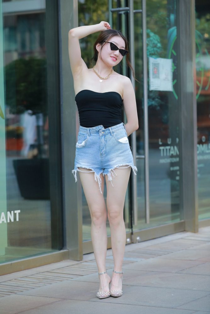 J1801 184P-1.95GB-哈哈图库