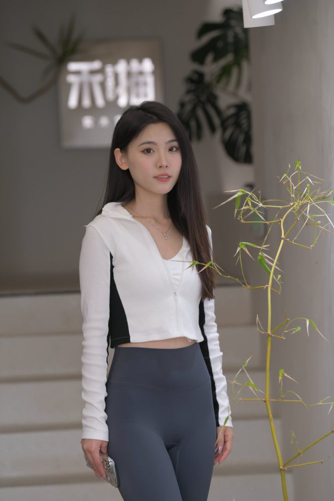 好漂亮的瑜伽裤女孩 J3431 621P-13.4GB-哈哈图库