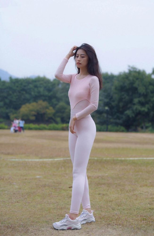 柔情似水的瑜伽裤姑娘 J1429 291P1V-14.6GB-哈哈图库